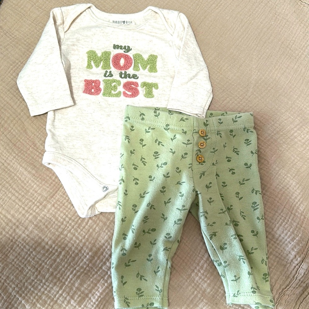 0-3 Months Rabbit and Bear